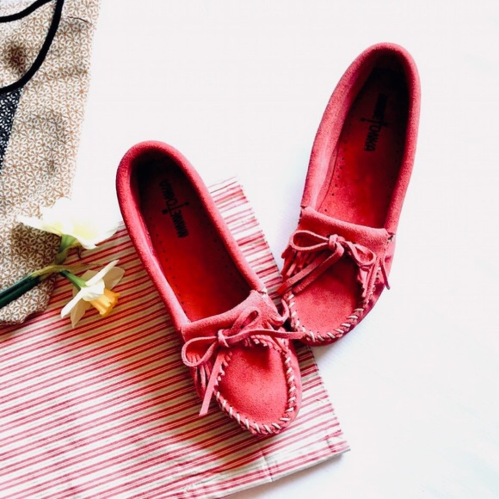 Minnetonka Coral Moccasins - Unique Color!